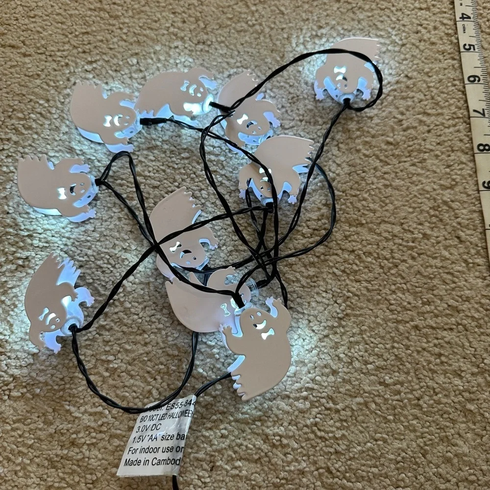 Ghost String Lights - Picture 3 of 7